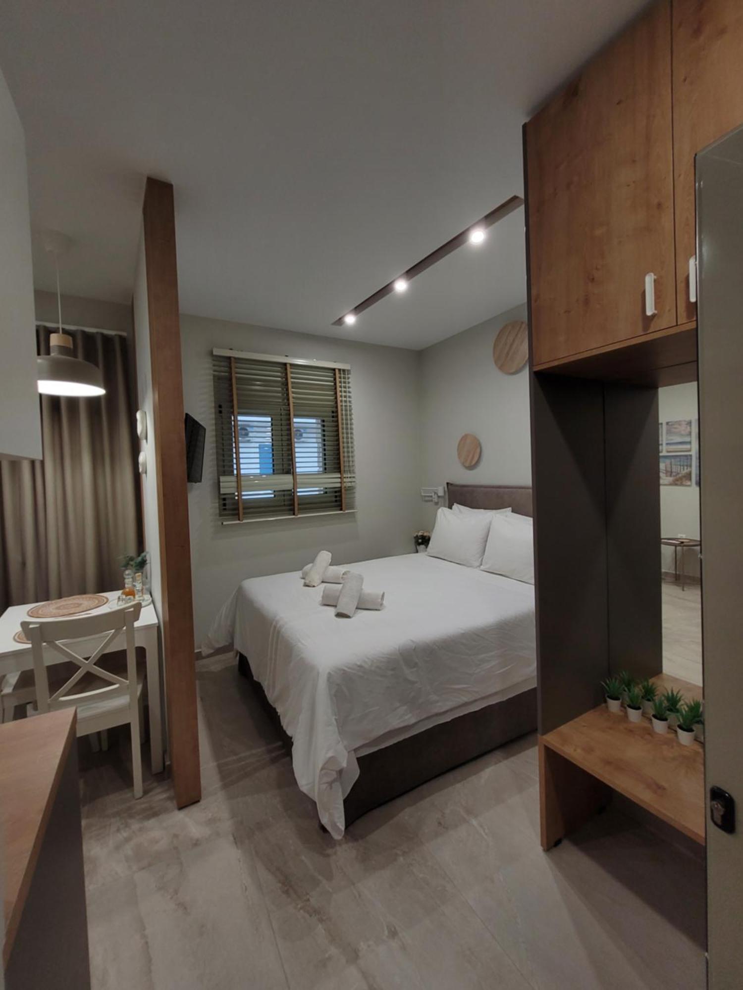 Armonia Small Luxury Apartments Jerápetra Kültér fotó